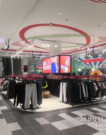 THI CÔNG GIAN HÀNG - TRUNG TÂM THƯƠNG MẠI MEGA MALL - ĐÀ NẴNG